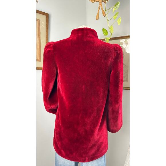 Vintage Velvet Jacket with Satin Lining Red Borgazia- Elegant Retro Style - Picture 7 of 8